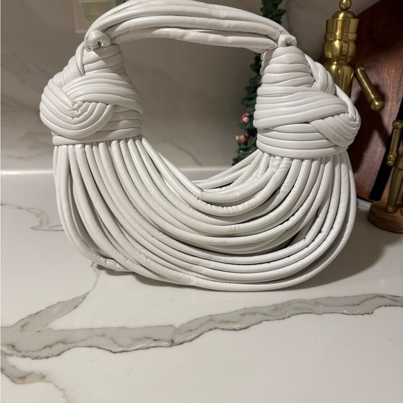 White Knotted Padded Handle Shoulder Bag | Sculptural Minimalist Purse - Picture 4 of 8
